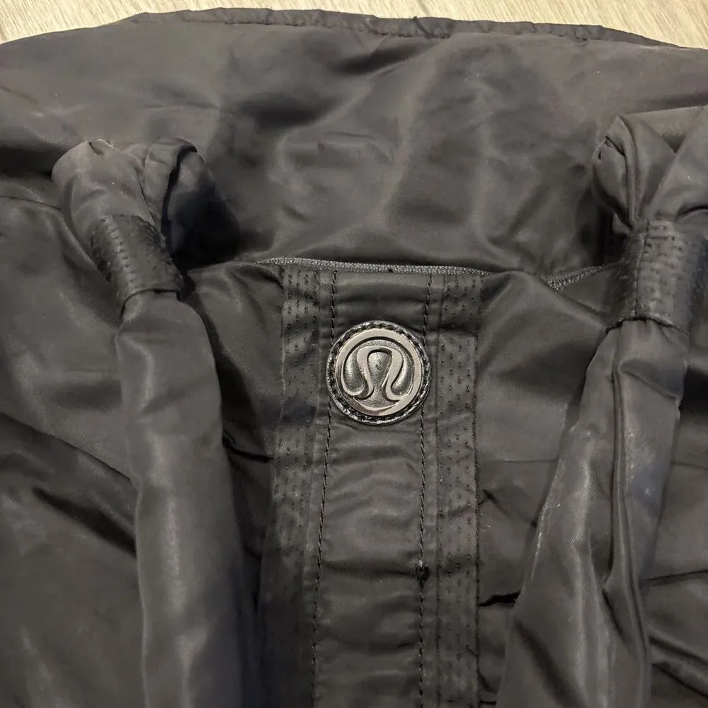 RARE Lululemon Black “Bon Voyage” Large Duffel Bag Yoga Gym Duffle